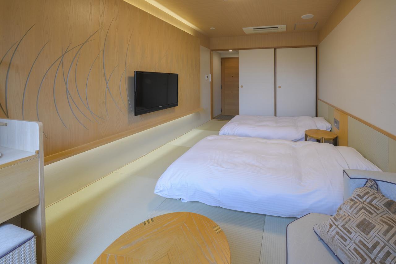 Hakone Lake Hotel Экстерьер фото